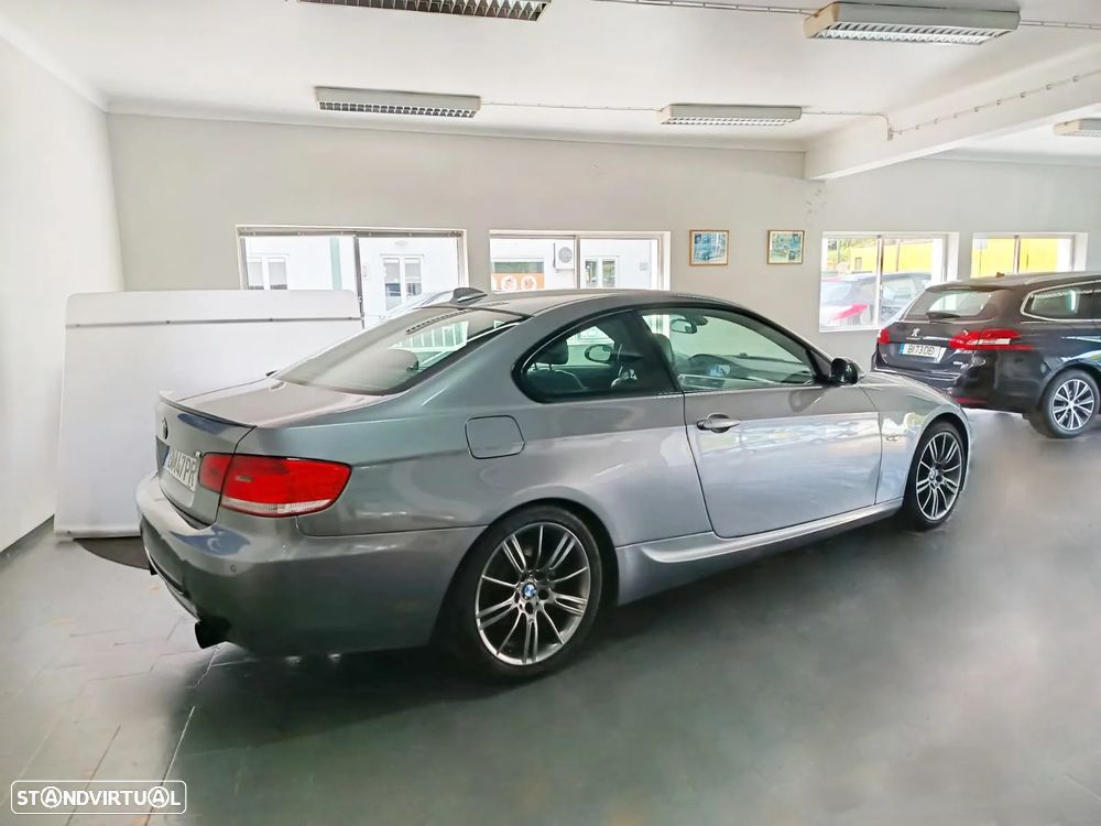 BMW 320 d Coupe - 6