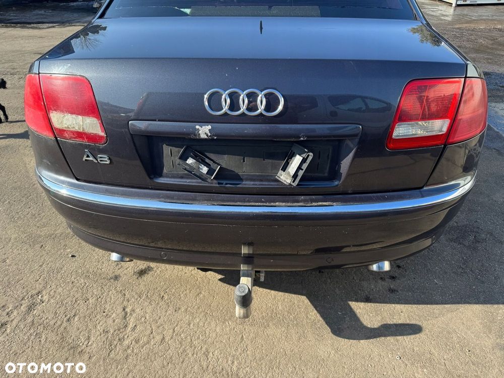 Audi A8 D3 4,0 TDI tył kompletny - 1