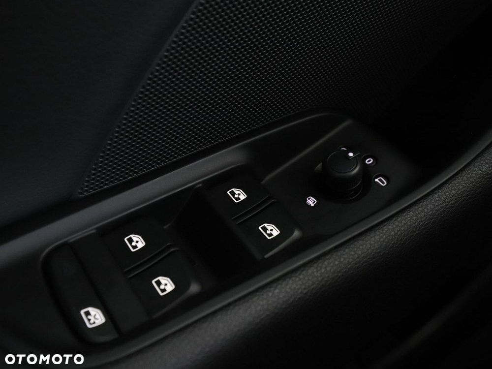 Audi A3 Limousine 30 TDI - 33