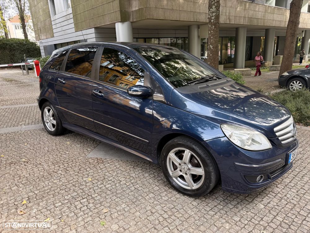 Mercedes-Benz B 180 CDi Autotronic - 6