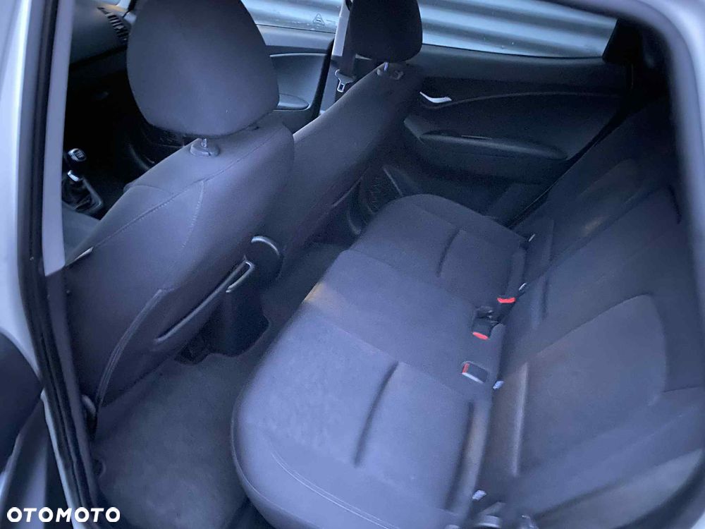 Hyundai ix20 1.4 CRDi Classic - 10