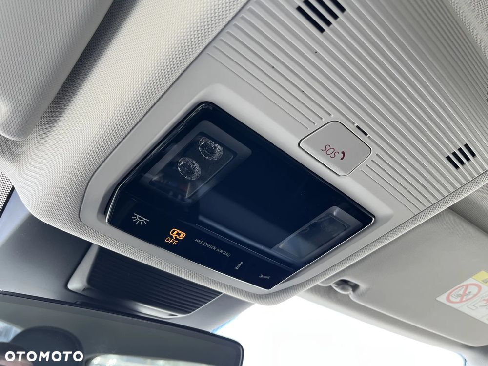 Volkswagen T-Roc 1.5 eTSI Style DSG - 37