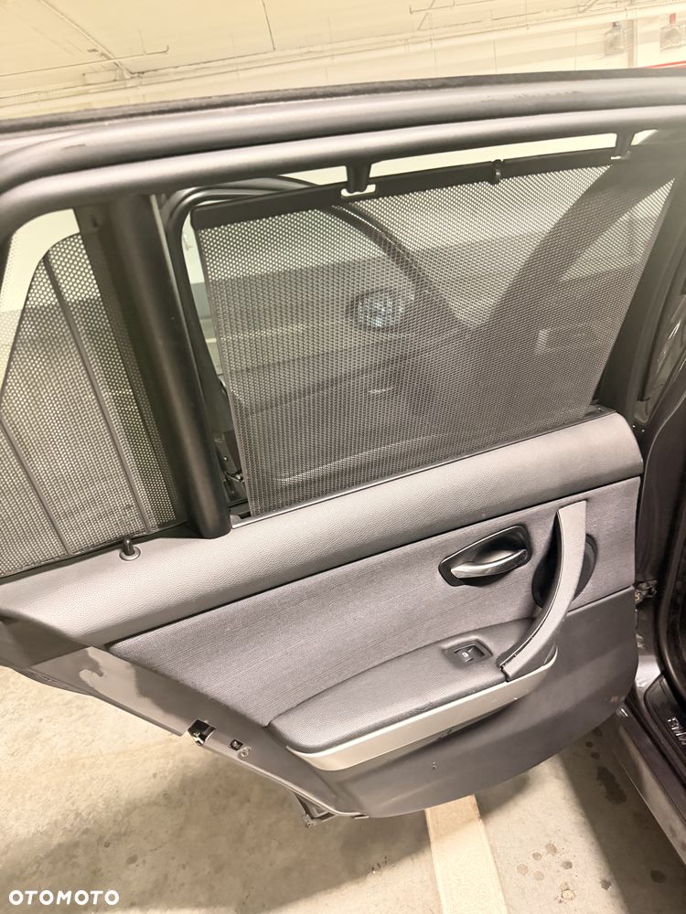 BMW Seria 3 - 24