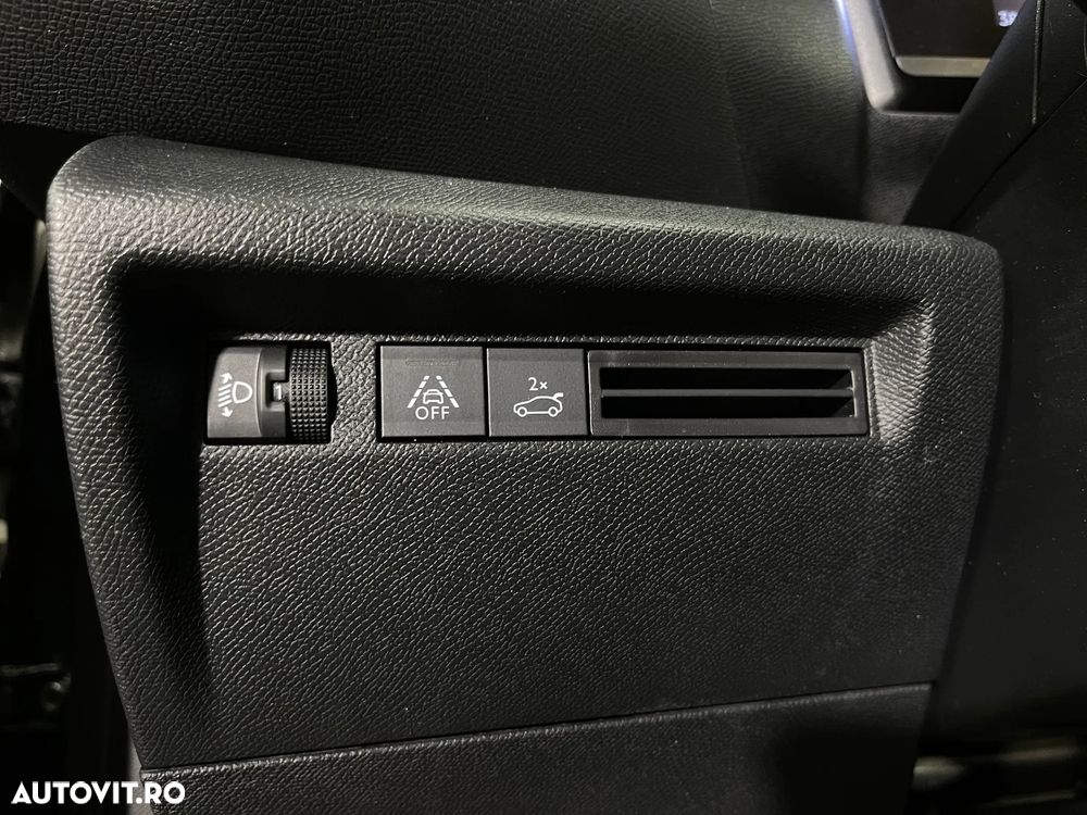 Citroën C4X PureTech 130 Stop&Start EAT8 FEEL PACK - 21