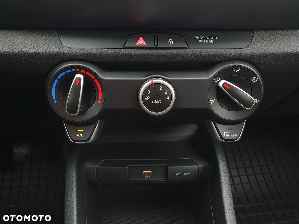 Kia Stonic 1.2 M - 36