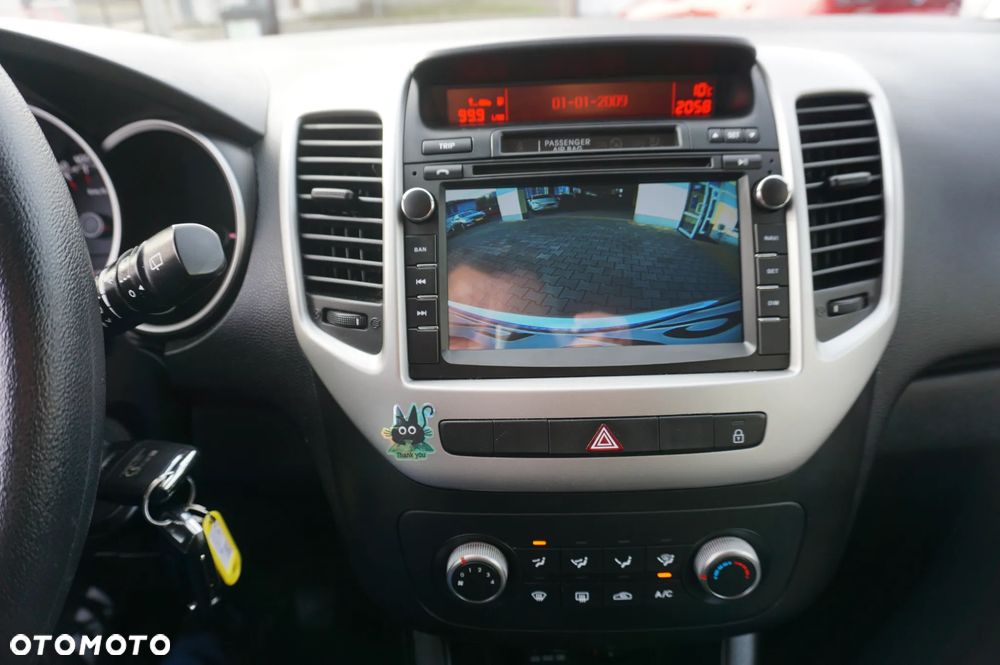 Kia Venga 1.4 Business Line - 33