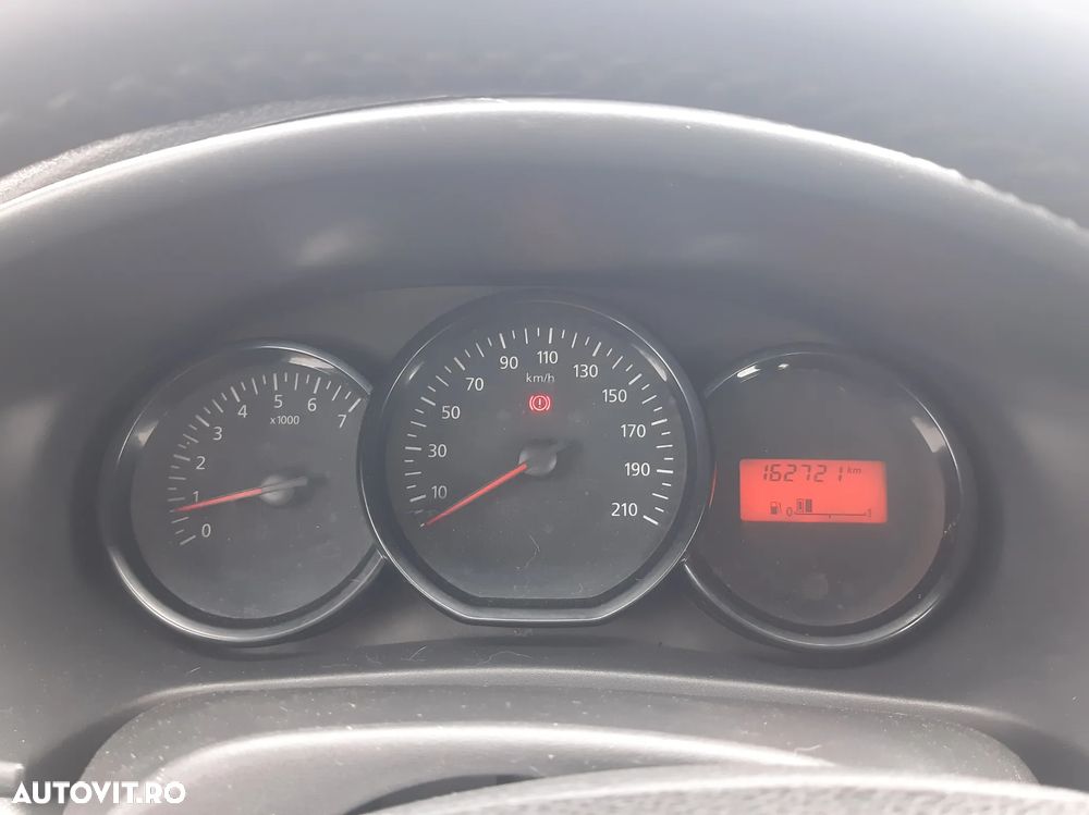 Dacia Logan - 4