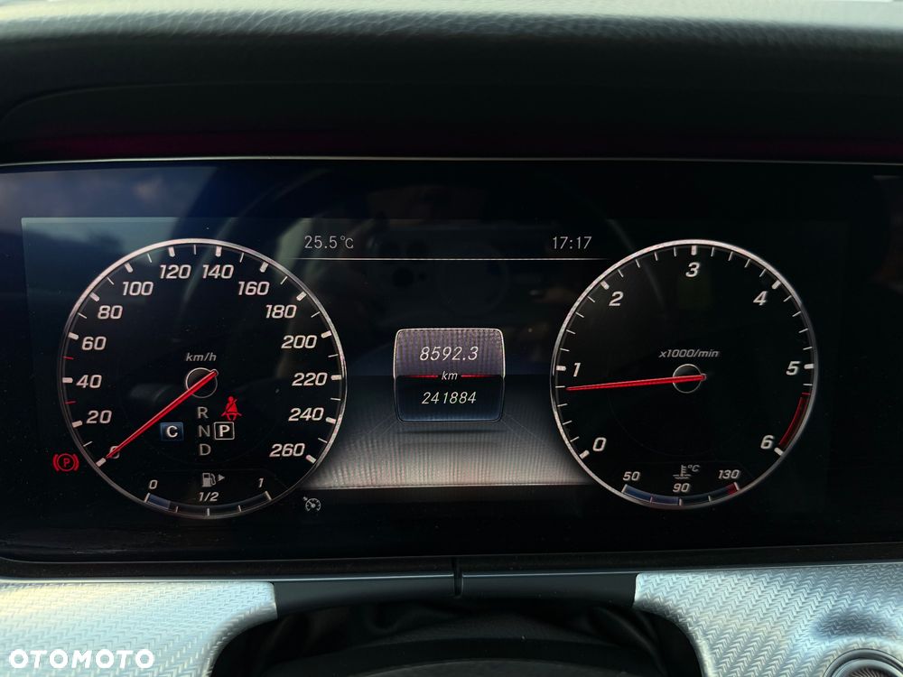 Mercedes-Benz Klasa E 200 d 9G-TRONIC Exclusive - 14