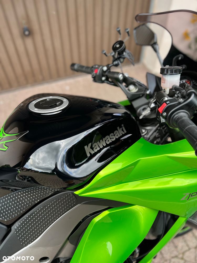Kawasaki Ninja 1000 SX - 12
