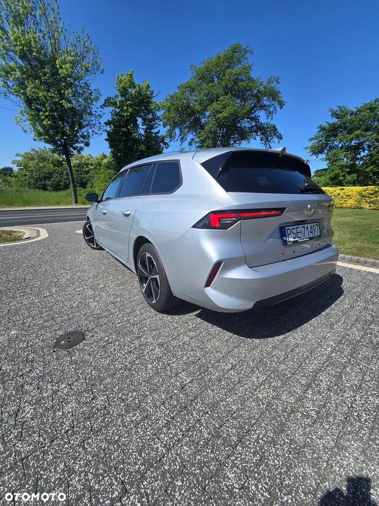Opel Astra 1.5 D Automatik Elegance - 3