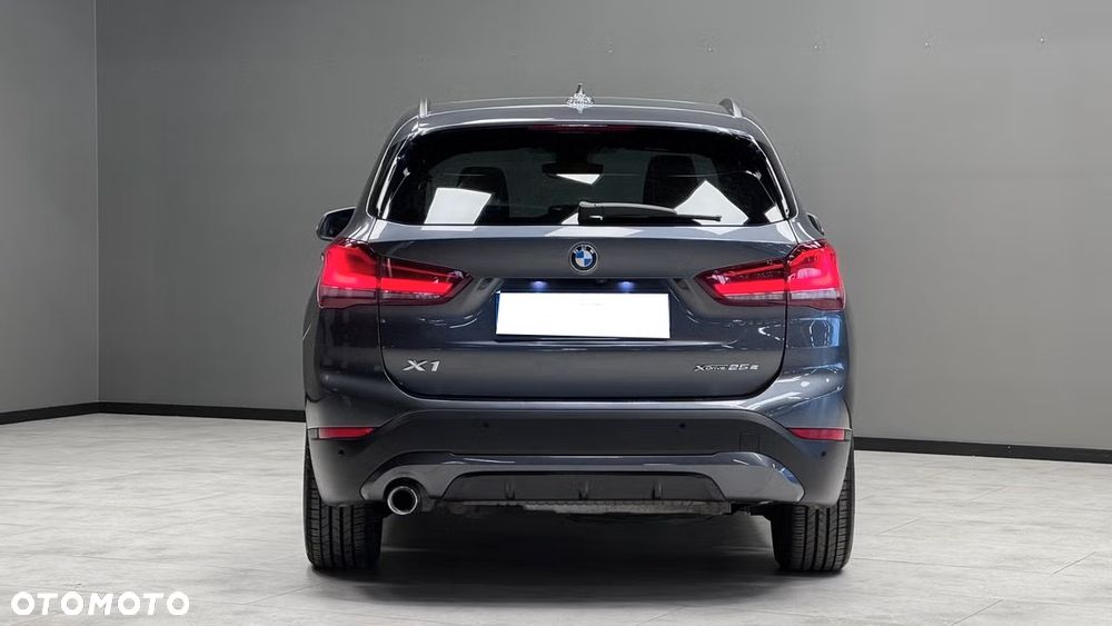 BMW X1 - 5