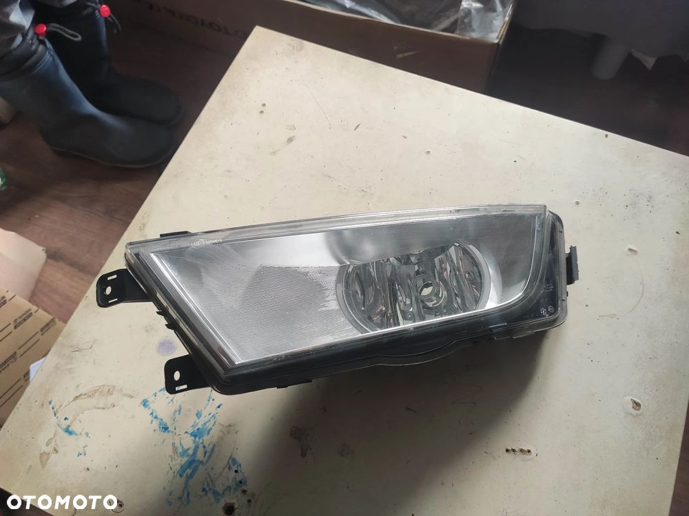 PD Halogen Lewy Lampa Lewa SKODA OCTAVIA III 3 5e0941701d - 1