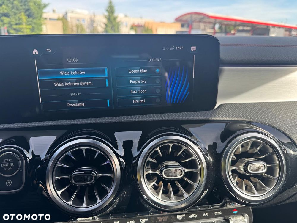 Mercedes-Benz CLA 180 AMG Line 7G-DCT - 20