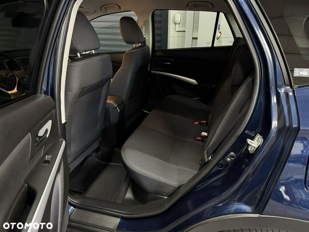 Suzuki SX4 S-Cross - 16