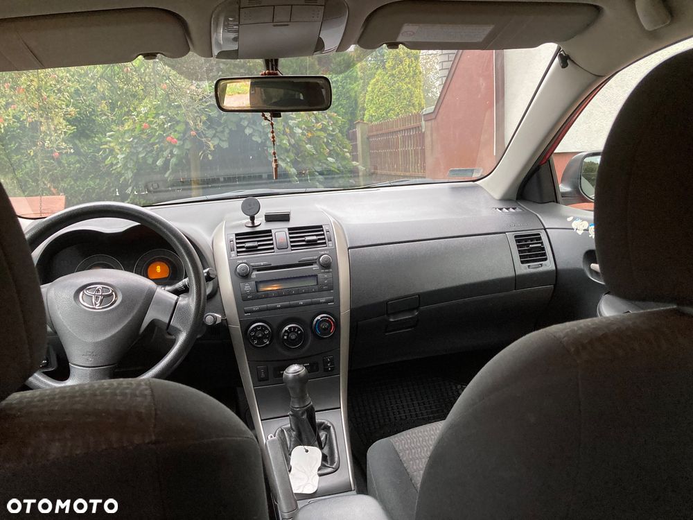 Toyota Corolla 1.4 D-4D Terra - 12