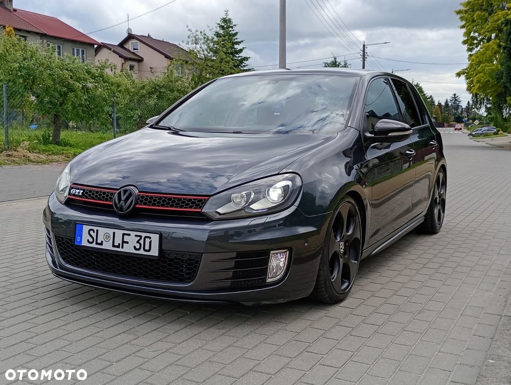 Volkswagen Golf 2.0 TSI GTI DSG - 3