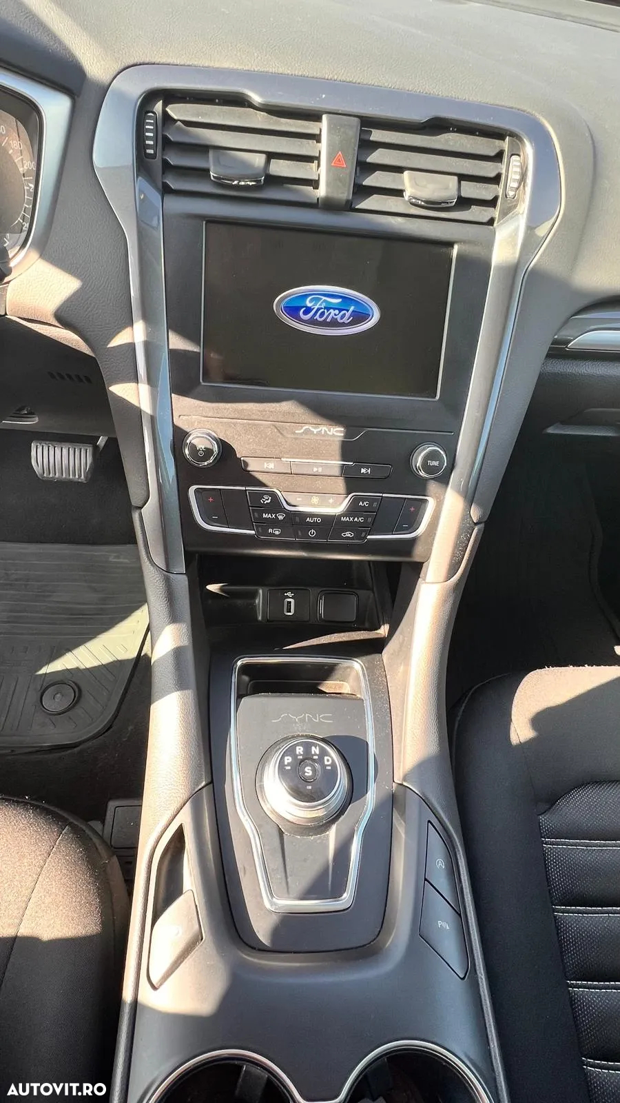 Ford Mondeo 2.0 TDCi Start-Stopp PowerShift-Aut Business Edition - 18