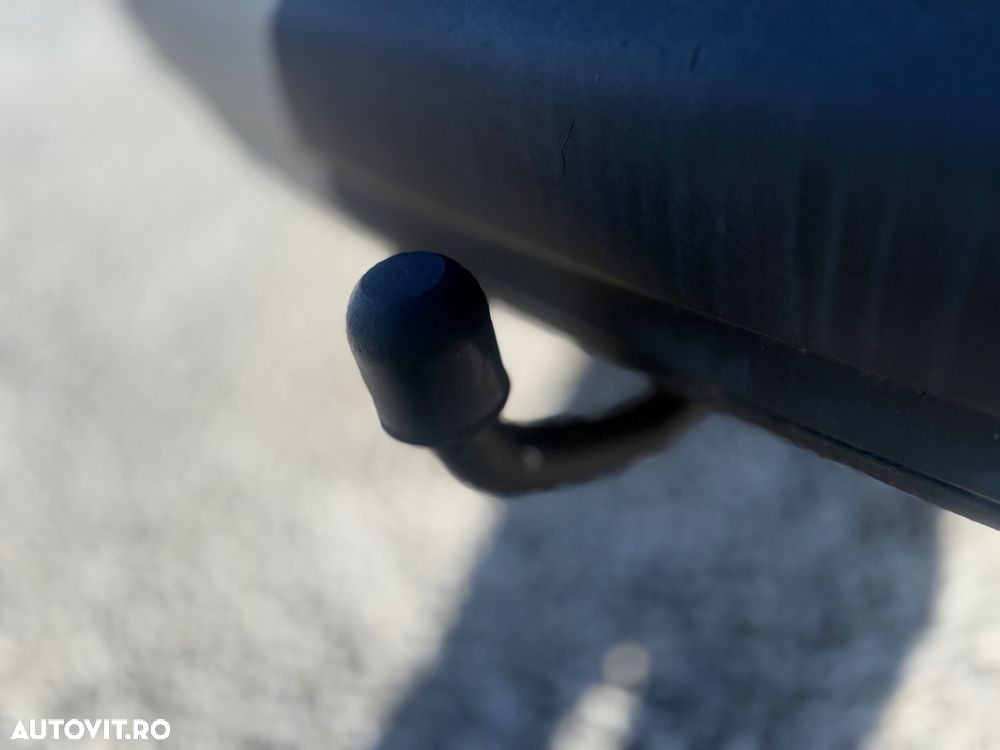 Peugeot 2008 1.2 L PureTech Allure - 15