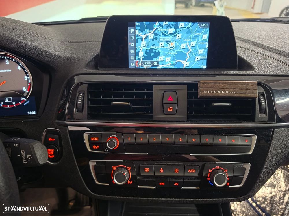 BMW 116 d Line Urban - 13