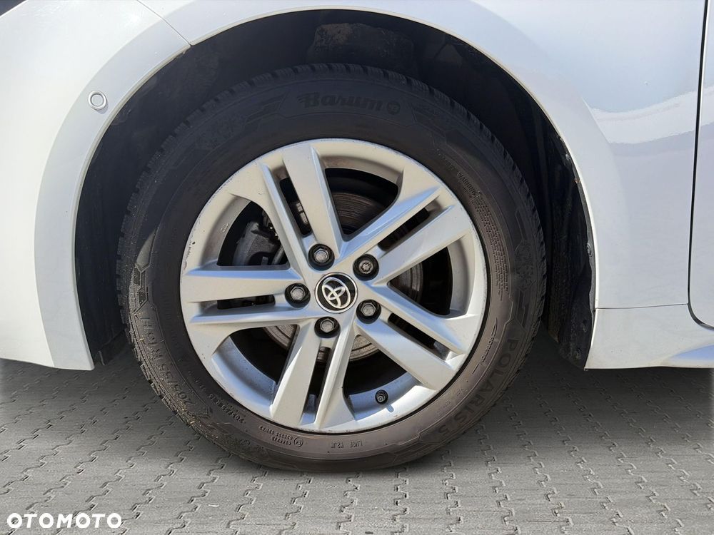 Toyota Corolla 1.8 Hybrid Comfort - 24