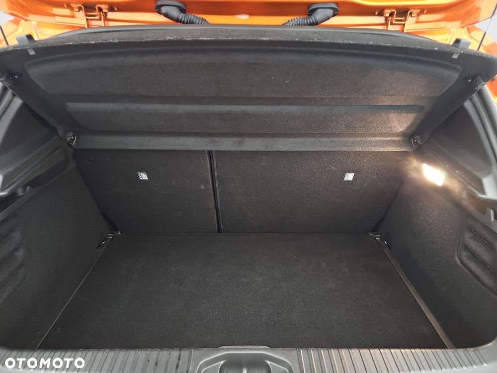 Renault Clio 1.0 TCe Evolution - 26