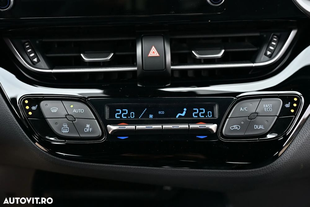 Toyota C-HR Flow - 24