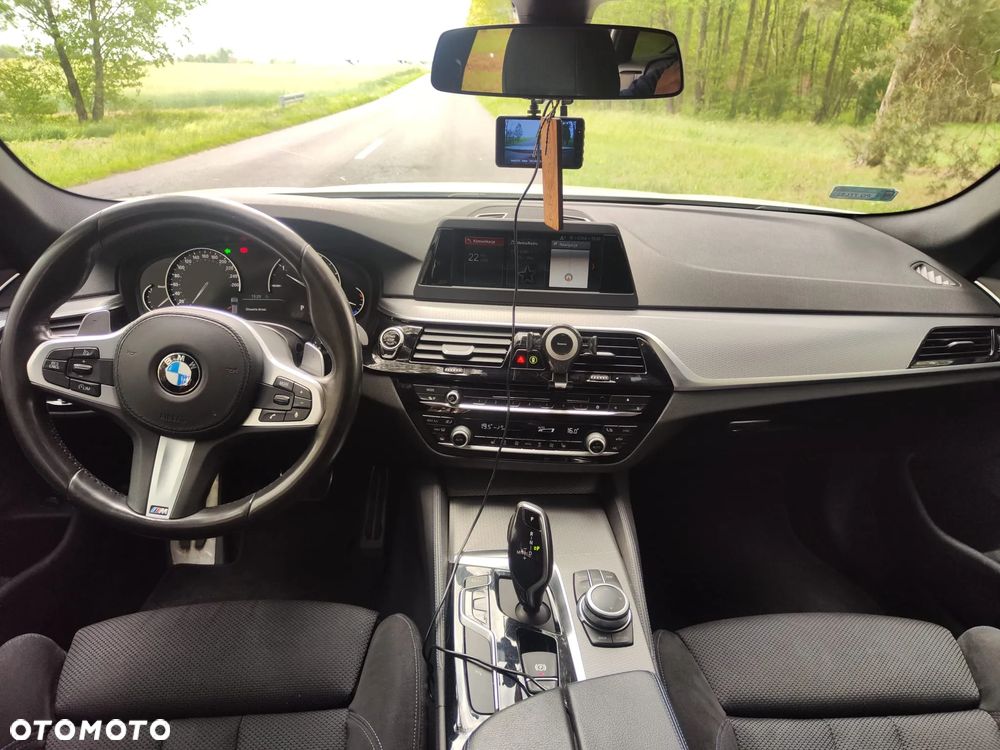 BMW Seria 5 520d - 9