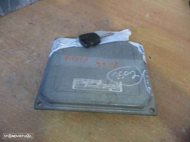 Centralina 4S6112A650NC FORD FIESTA 5 FASE 1 2005 1.4I  16V 80CV 3P CINZA SIEMENS - 1