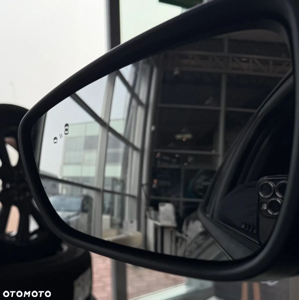 Ford Focus 1.0 EcoBoost mHEV ST-Line X - 13