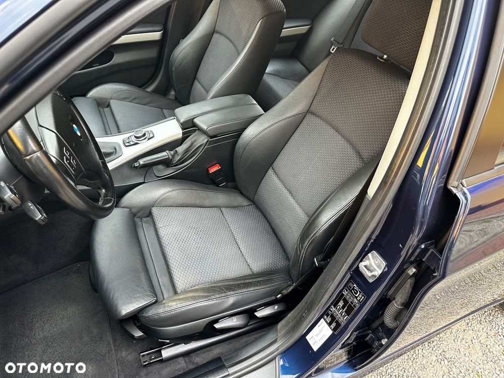 BMW Seria 3 - 28