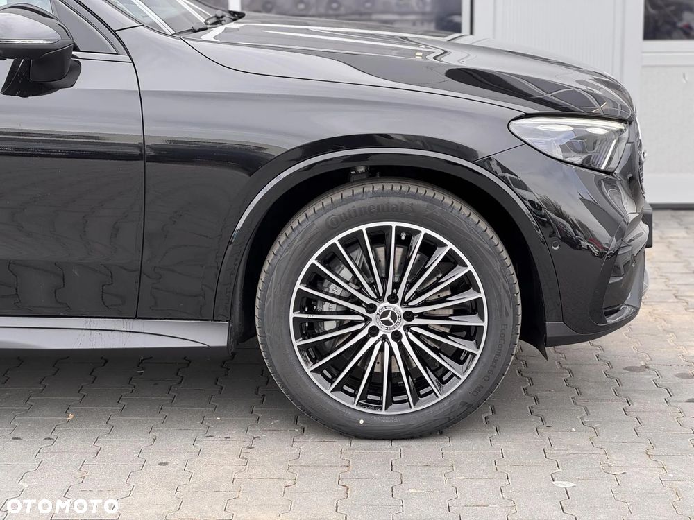 Mercedes-Benz GLC 220 d 4Matic 9G-TRONIC AMG Line Advanced - 8