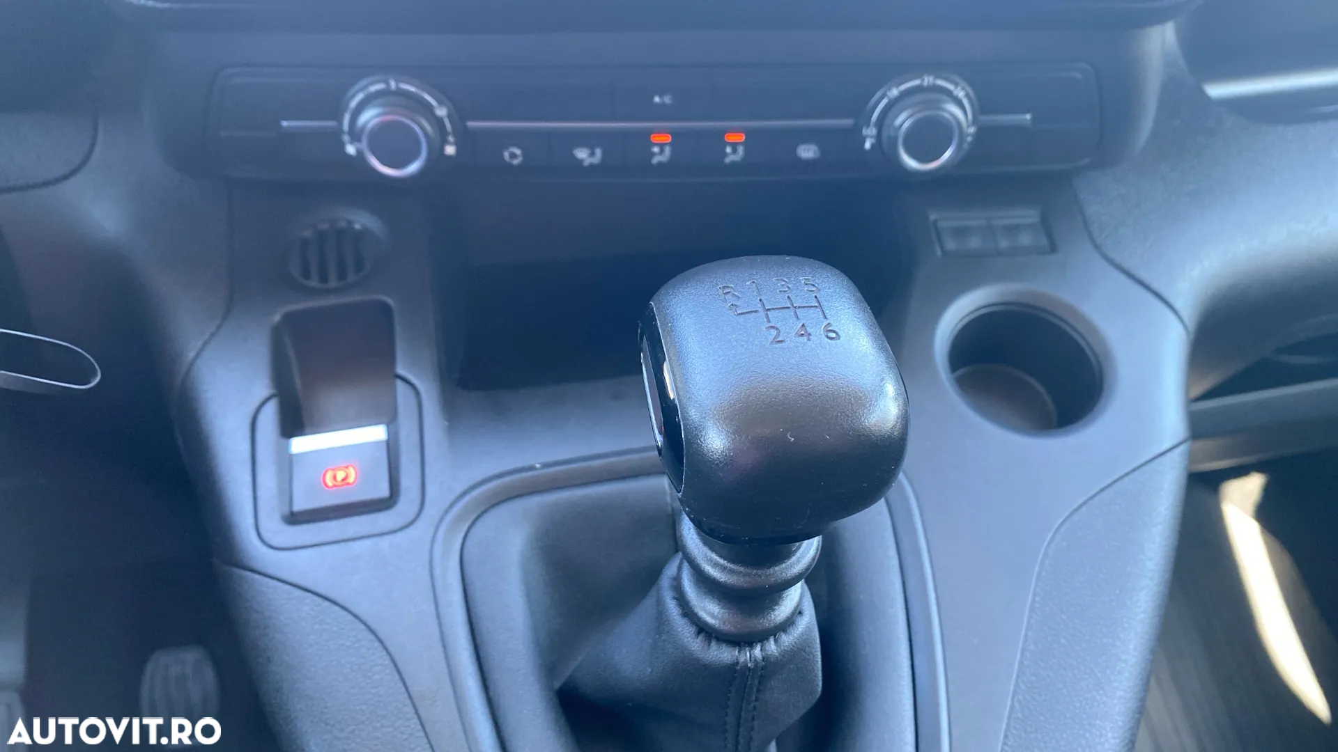 Toyota Proace Verso 1.5 D-4D 102CP 8+1 Base Compact - 12