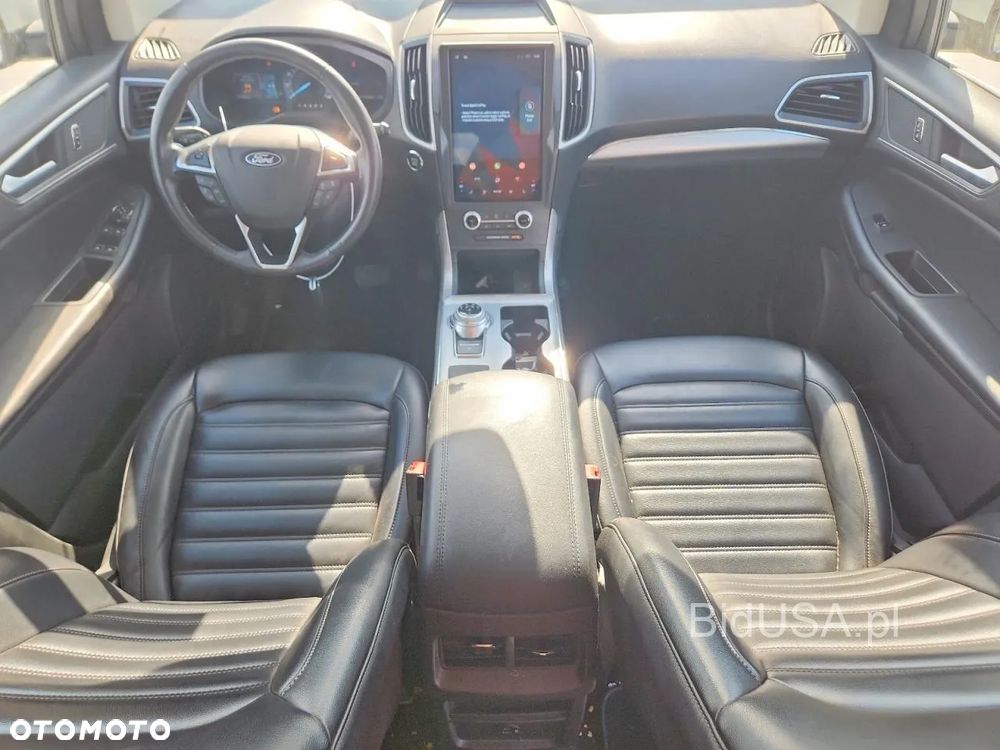 Ford Edge - 2