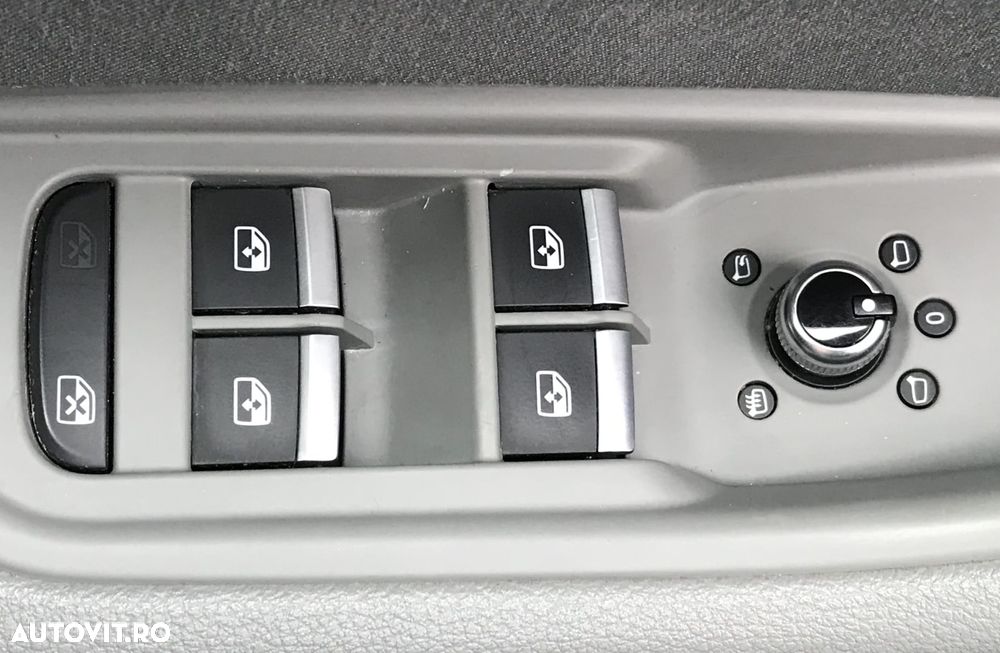 Audi A4 2.0 TDI DPF clean multitronic Attraction - 24