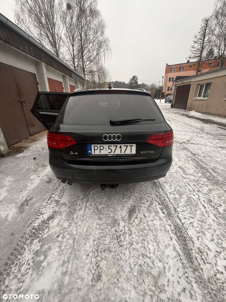 Audi A4 Avant 2.0 TDI - 7