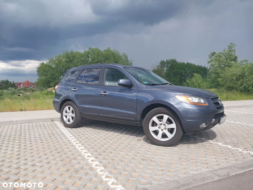 Hyundai Santa Fe - 2