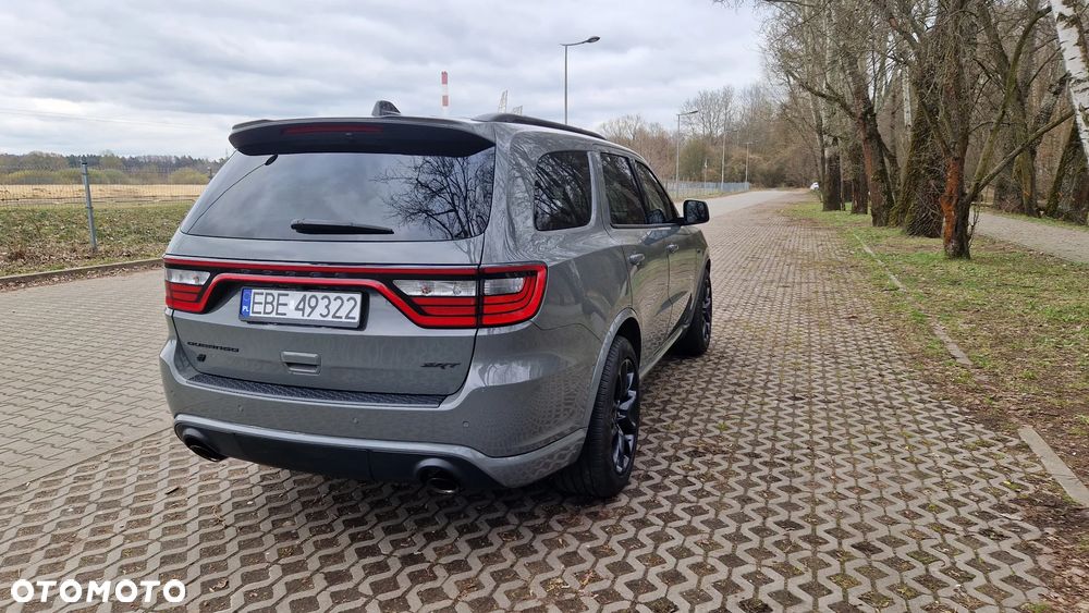 Dodge Durango 6.4 SRT - 11