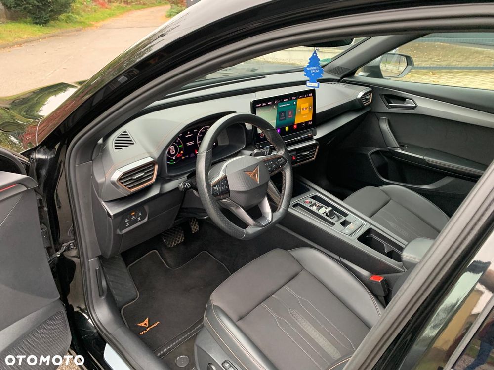 Cupra Formentor 1.4 e-Hybrid DSG Tribe Edition - 11