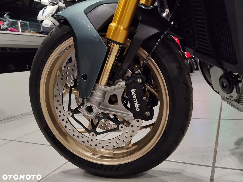 Moto Guzzi V100 Mandello - 9