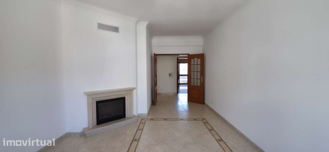 Apartamento T3 no Laranjeiro - Grande imagem: 2/13