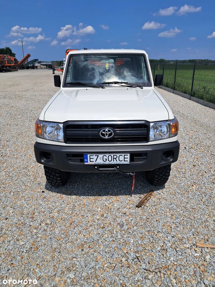 Toyota Land Cruiser LJ70 - 5
