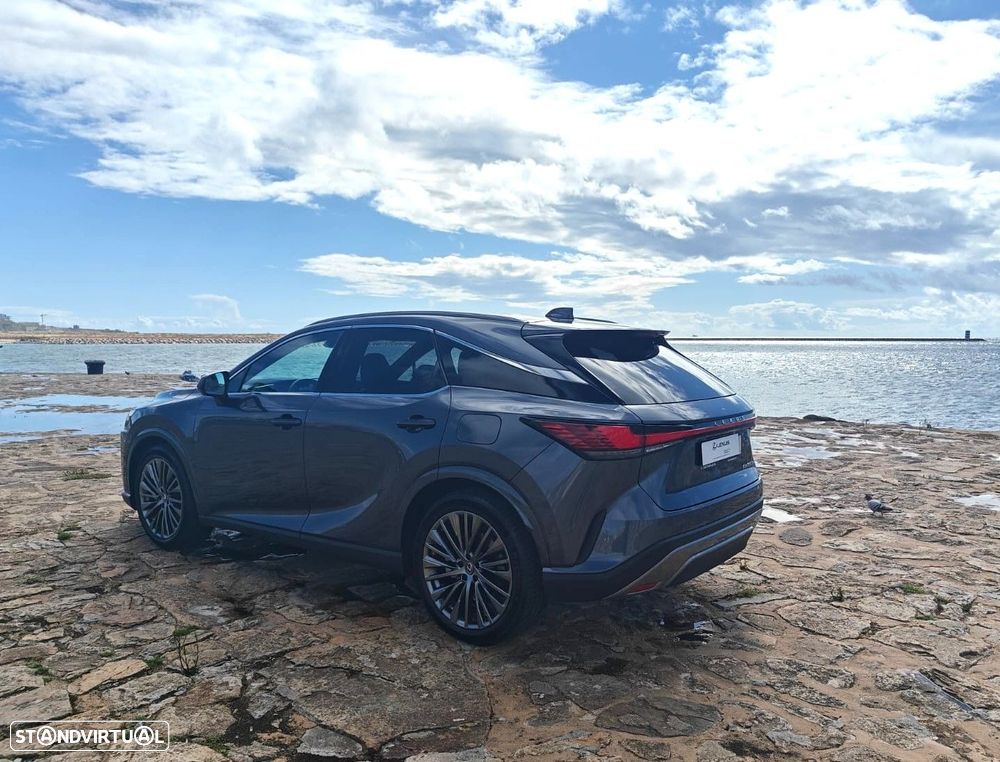 Lexus RX 450h - 13