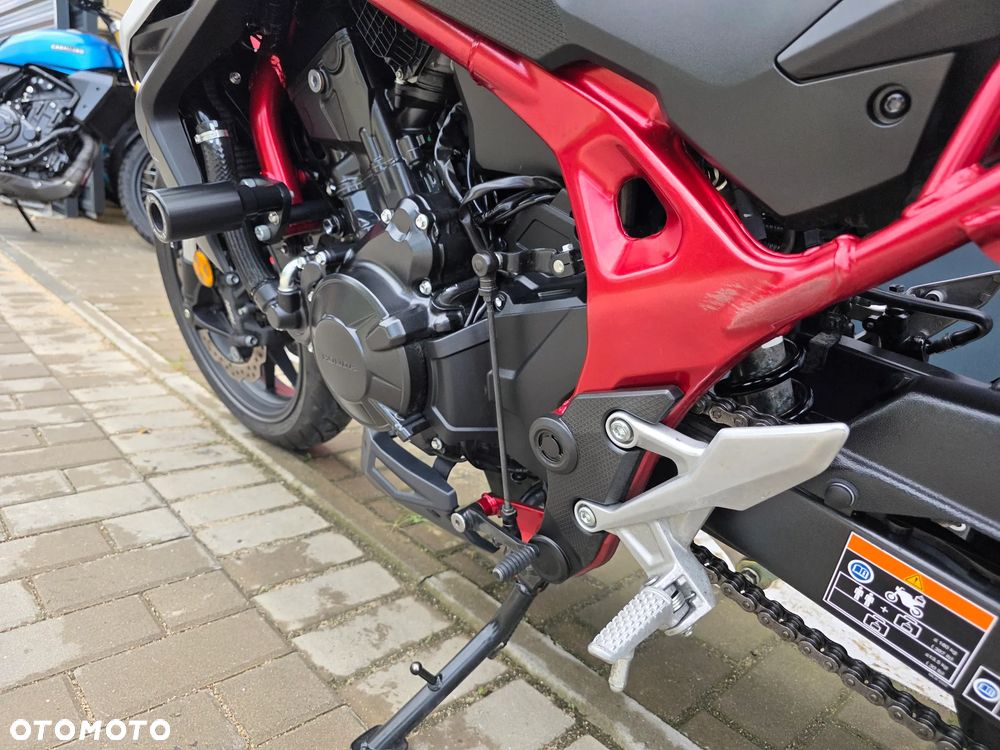 Honda Hornet - 10