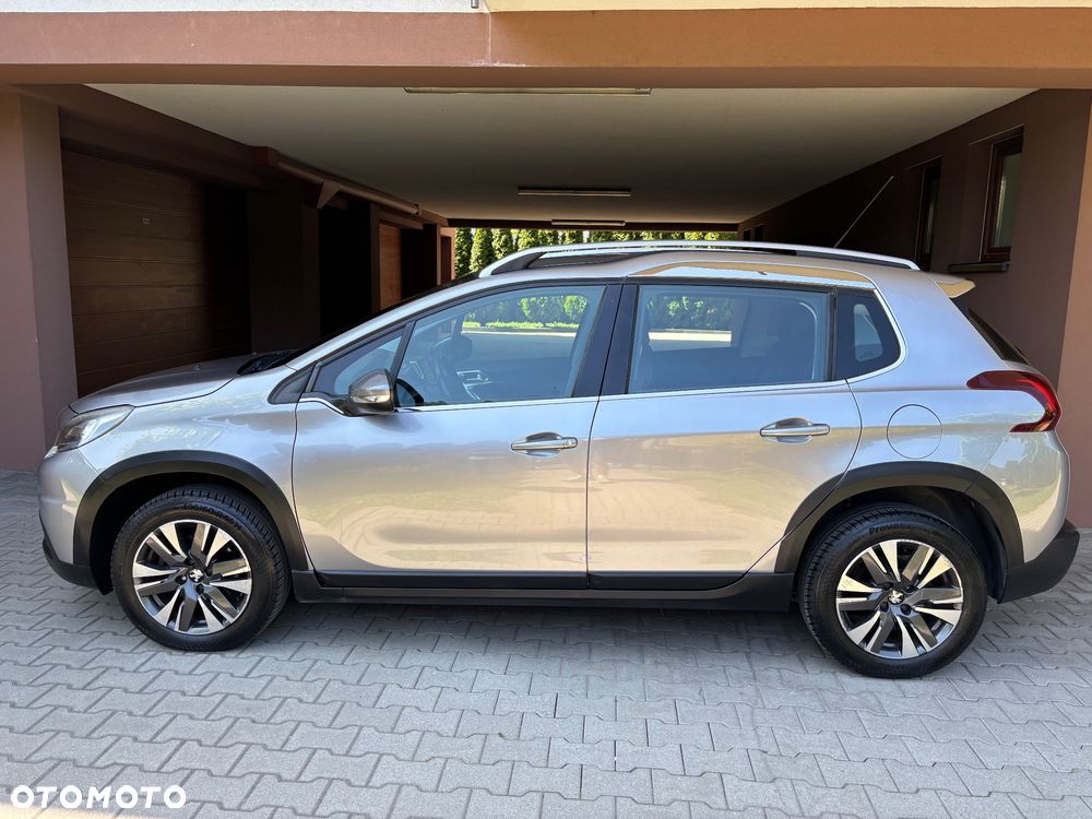 Peugeot 2008 PureTech 110 GPF Stop&Start EAT6 Allure - 26