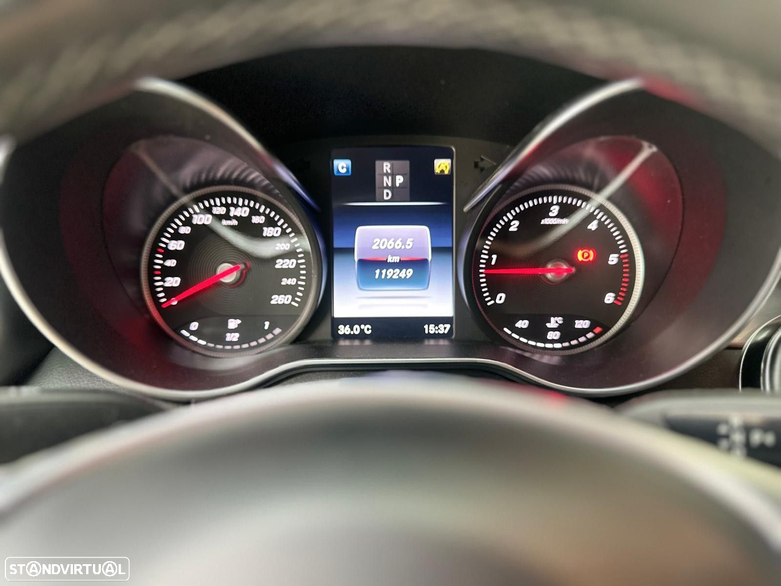 Mercedes-Benz C 250 d Coupe 9G-TRONIC AMG Line - 22