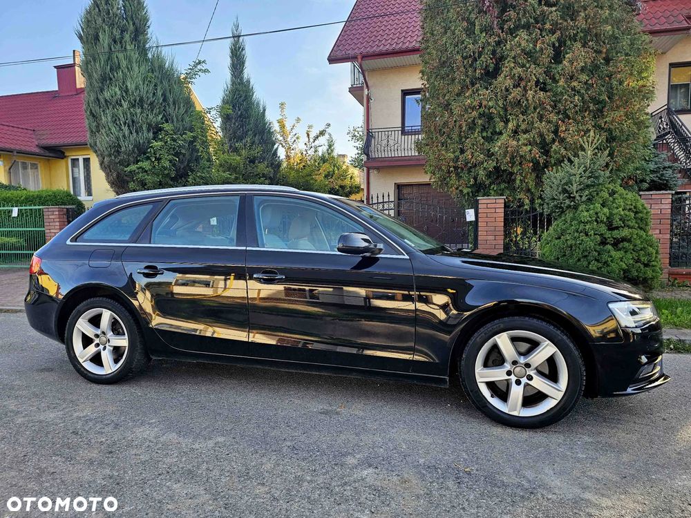 Audi A4 Avant 2.0 TDI DPF clean diesel quattro Attraction - 4
