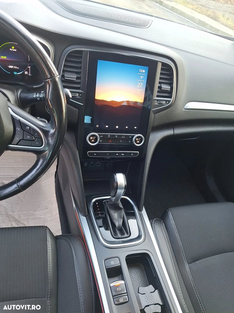Renault Megane Grandtour E-TECH Plug-in 160 INTENS - 5