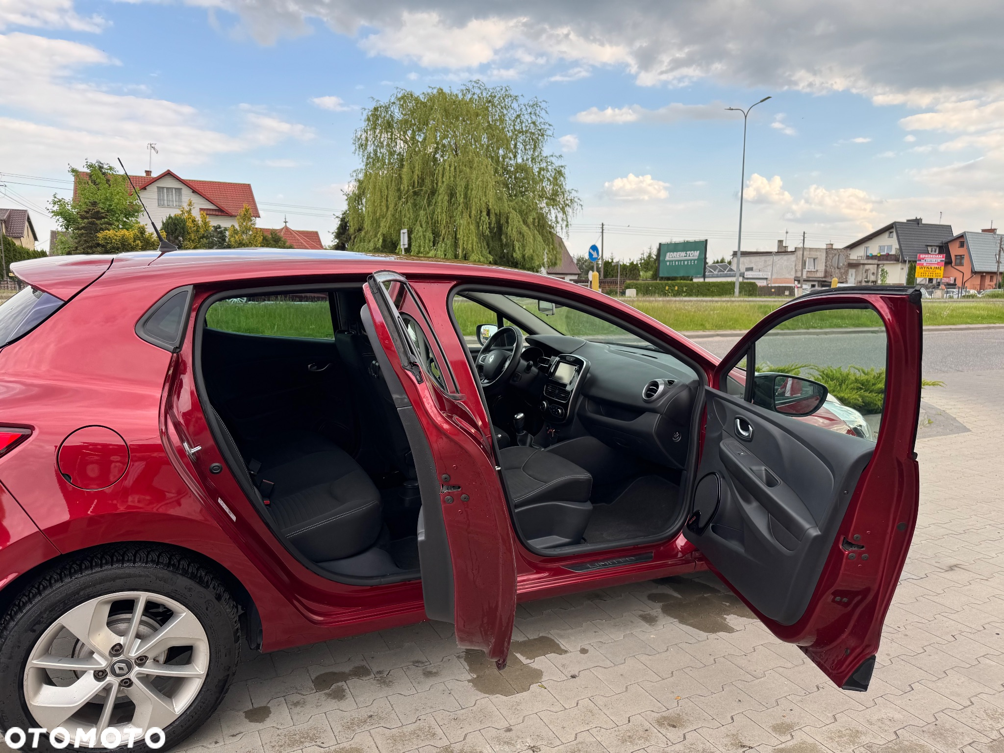 Renault Clio 1.2 16V 75 LIMITED - 27