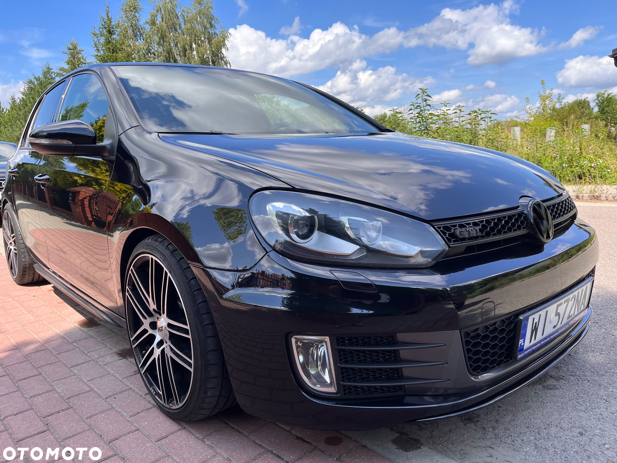 Volkswagen Golf VI 2.0 TSI GTI - 14