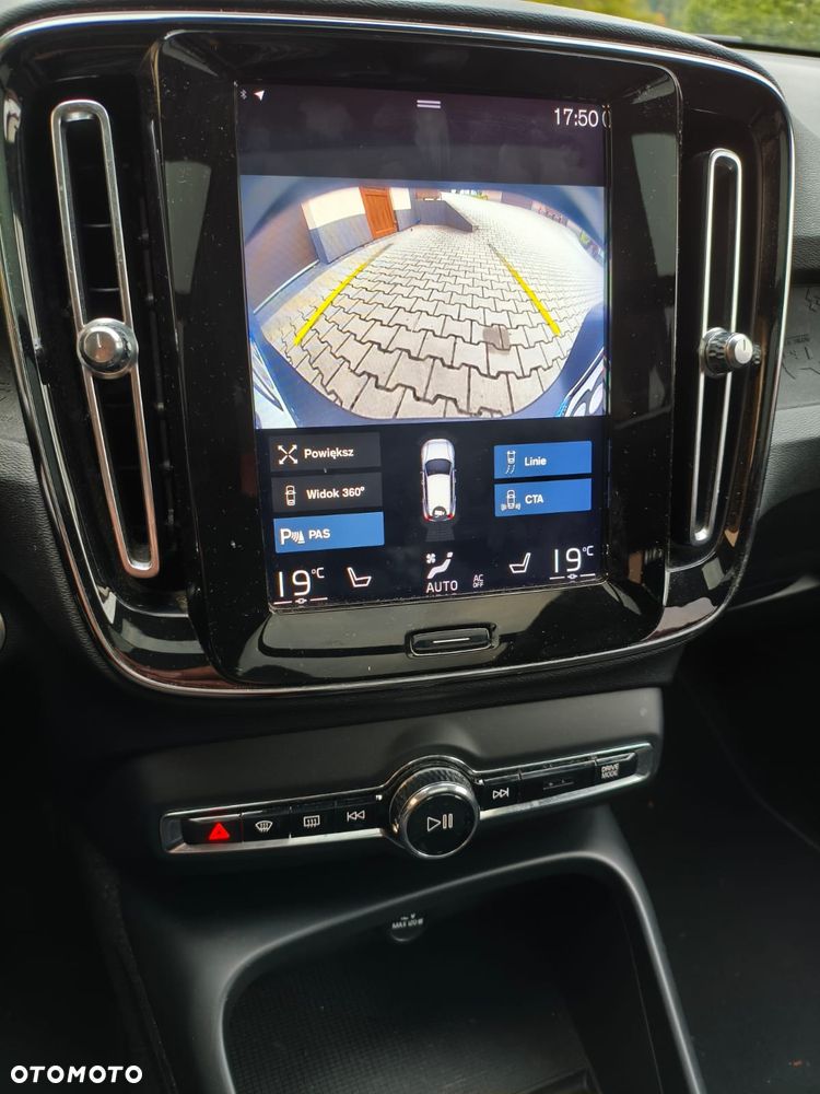 Volvo XC 40 D3 - 20